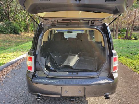 Used 2019 Ford Flex SE FWD image 13