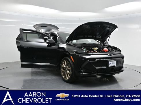 New 2026 Chevrolet Equinox EV RS image 38