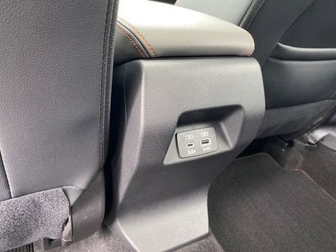 Used 2024 Subaru Crosstrek 2.5i Limited w/ Crosstrek Mirror Package AWD/4WD image 22