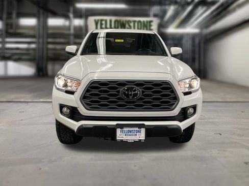 Used 2023 Toyota Tacoma TRD Off-Road AWD/4WD image 40