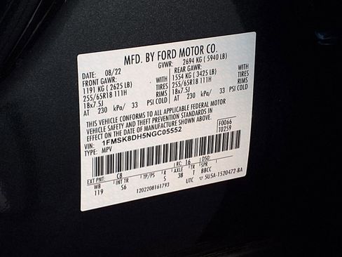 Certified 2022 Ford Explorer XLT w/ Equipment Group 202A image 25