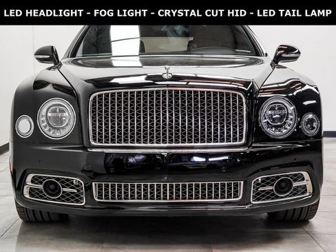 Used 2018 Bentley Mulsanne RWD image 4