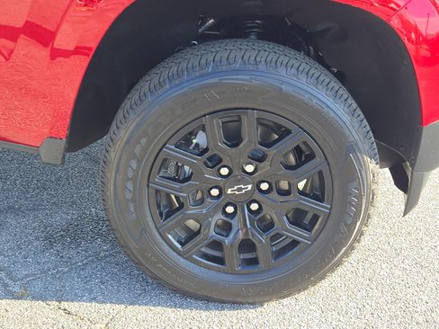 New 2026 Chevrolet Colorado W/T image 6