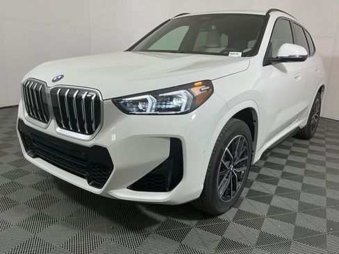 New 2026 BMW X1 xDrive28i w/ M Sport Package image 2