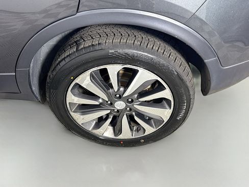 Used 2018 Buick Encore Preferred image 37