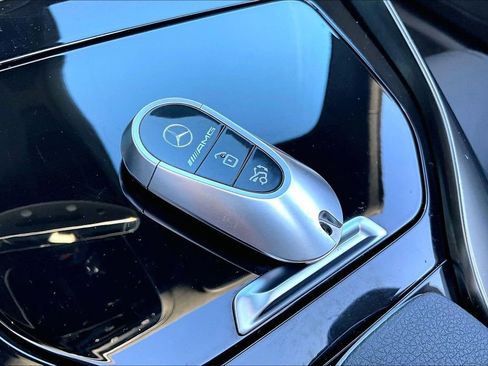 Certified 2022 Mercedes-Benz SL 55 AMG 4MATIC image 10