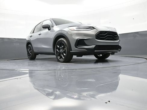 Certified 2024 Honda HR-V Sport image 26