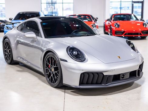 Used 2025 Porsche 911 Carrera 4 GTS AWD/4WD image 10