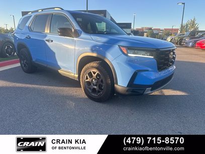 Used 2025 Honda Pilot TrailSport