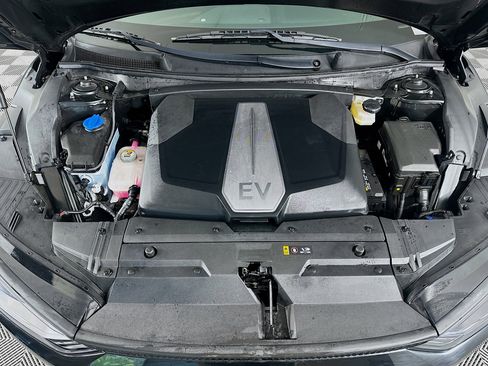 Used 2024 Kia EV6 Wind w/ Wind Technology Package RWD image 33