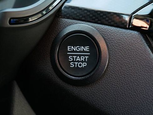 Used 2025 Ford Escape ST-Line image 28