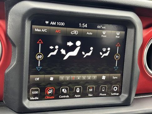 Used 2020 Jeep Wrangler Unlimited Rubicon AWD/4WD image 35