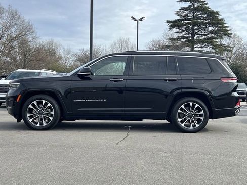 Used 2021 Jeep Grand Cherokee L Overland w/ Luxury Tech Group IV AWD/4WD image 38