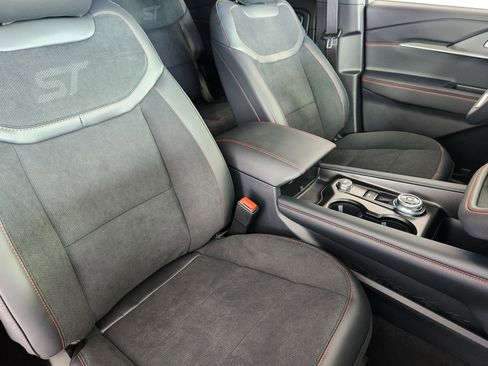 New 2026 Ford Explorer ST image 9