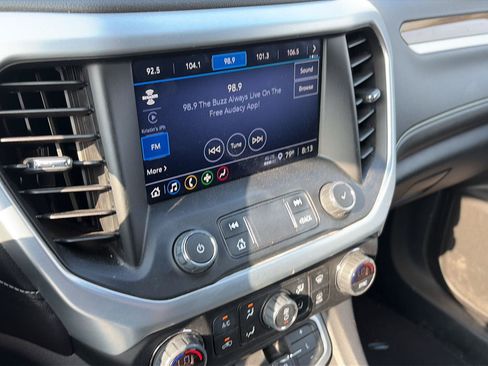 Used 2021 GMC Acadia SLE w/ Driver Convenience Package AWD/4WD image 9