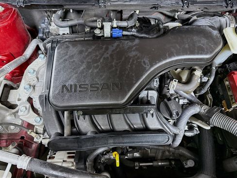 Used 2021 Nissan Rogue Sport S FWD image 38