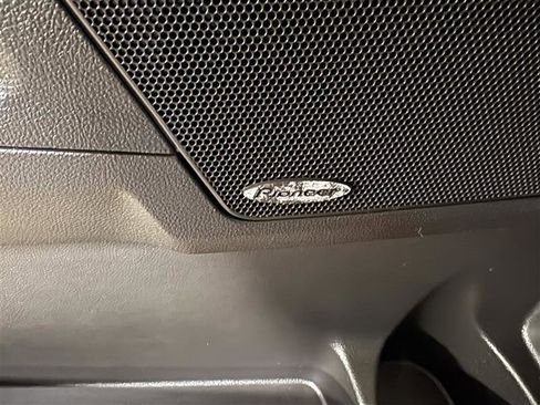 Used 2015 GMC Terrain SLE w/ Chrome Edition image 11