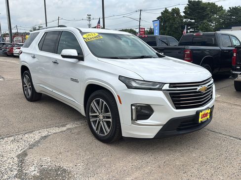 Certified 2023 Chevrolet Traverse High Country AWD/4WD image 4