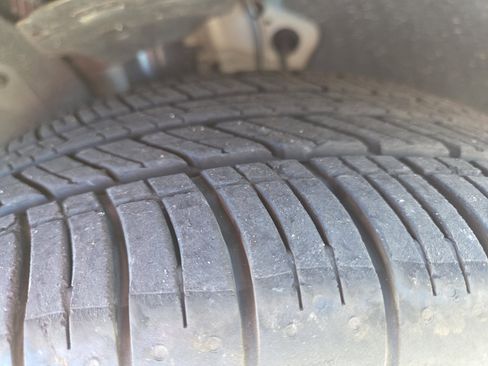 Used 2023 Volkswagen Jetta SE w/ Panoramic Sunroof Package image 13