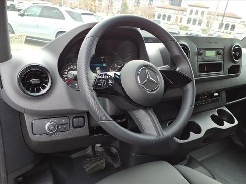 New 2026 Mercedes-Benz Sprinter 2500 image 15