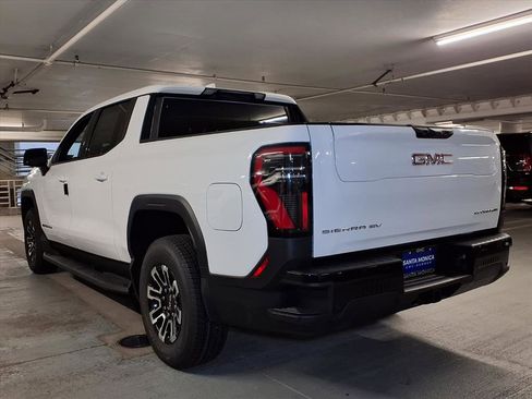 Used 2026 GMC Sierra EV Elevation image 10