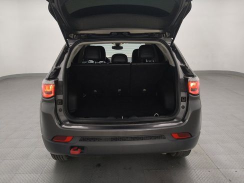 Used 2019 Jeep Compass Trailhawk image 29