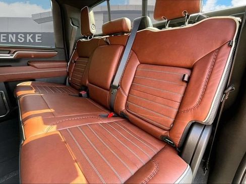Used 2026 GMC Sierra 2500 Denali Ultimate AWD/4WD image 27