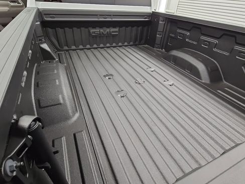 New 2025 GMC Sierra 2500 SLT image 37