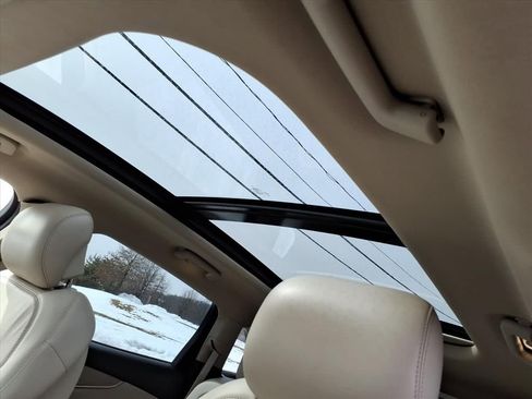 Used 2018 Lincoln MKX Reserve w/ Driver Assistance Package image 13