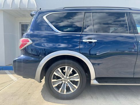 Used 2018 Nissan Armada SL image 26
