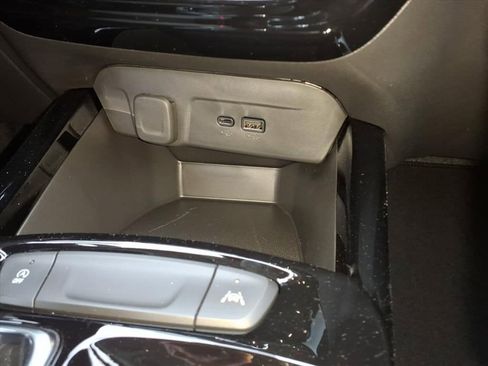 New 2026 Chevrolet Trax LT w/ Driver Confidence Package FWD image 21