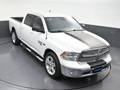 Used 2019 RAM 1500 Big Horn AWD/4WD image 20