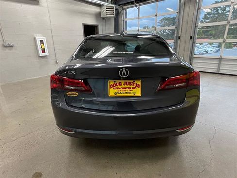 Used 2015 Acura TLX FWD image 4