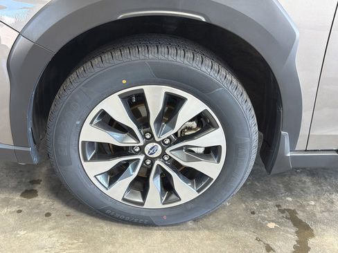 Certified 2023 Subaru Outback Limited AWD/4WD image 15