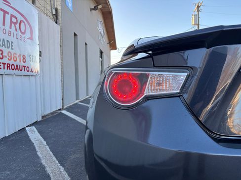 Used 2015 Scion FR-S image 10