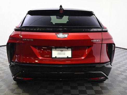 New 2025 Cadillac Lyriq Sport w/ LPO, Floor Liner Package AWD/4WD image 5