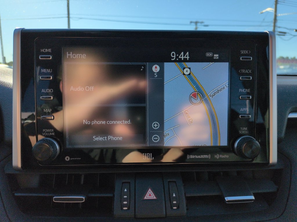 Used 2019 Toyota RAV4 Limited w/ Advanced Technology Package AWD/4WD image 19