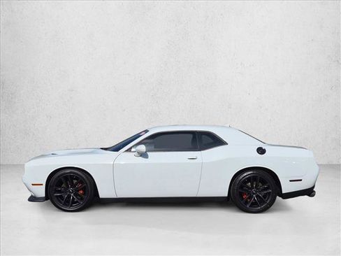 Used 2019 Dodge Challenger R/T Scat Pack RWD image 9