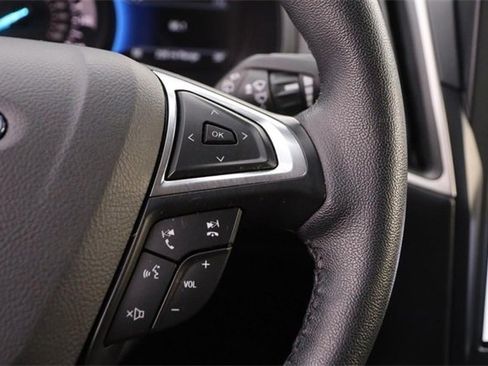 Certified 2024 Ford Edge SEL image 12