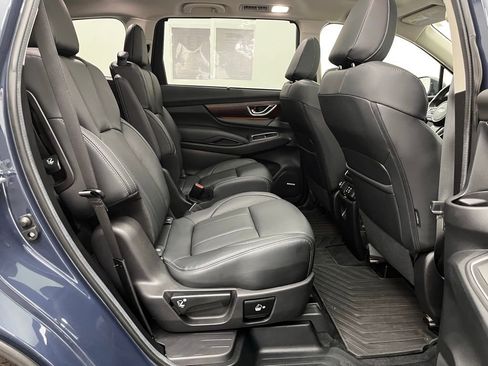 Used 2024 Subaru Ascent Touring AWD/4WD image 36