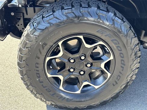 Used 2021 Jeep Wrangler Unlimited Rubicon 4xe w/ Steel Bumper Group image 14