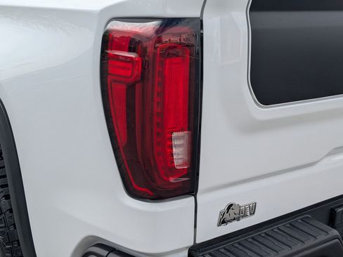 Used 2024 GMC Sierra 1500 AT4X w/ AT4X AEV Edition AWD/4WD image 13