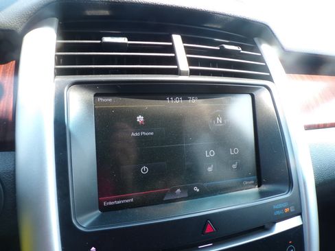 Used 2013 Ford Edge Limited AWD/4WD image 23