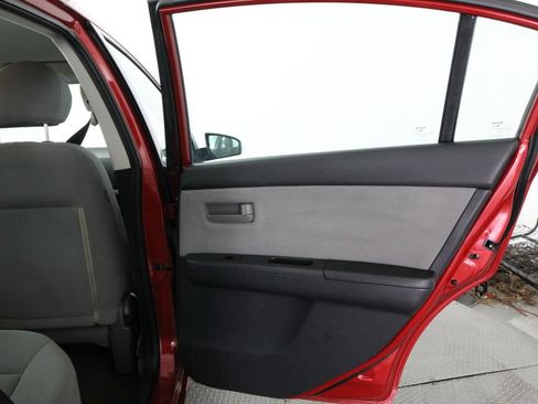 Used 2012 Nissan Sentra 2.0 FWD image 30