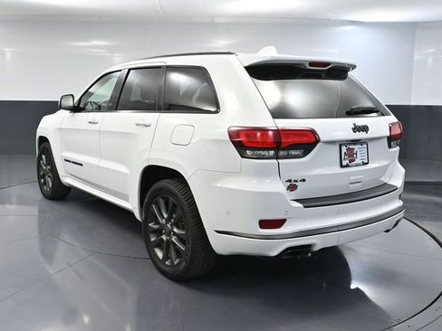 Used 2018 Jeep Grand Cherokee Overland AWD/4WD image 9
