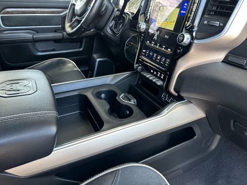 Used 2020 RAM 2500 Laramie AWD/4WD image 14