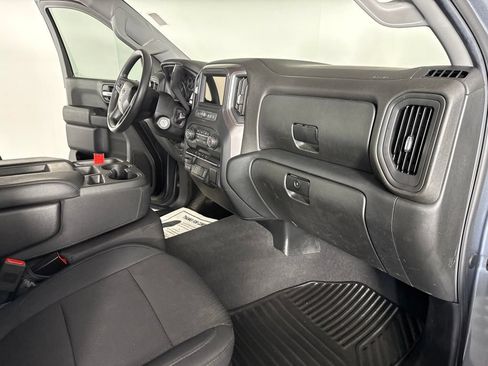 Used 2019 Chevrolet Silverado 1500 Custom Trail Boss w/ Custom Convenience Package AWD/4WD image 32