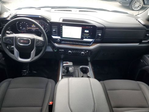 Certified 2025 GMC Sierra 1500 Elevation w/ Preferred Package image 14