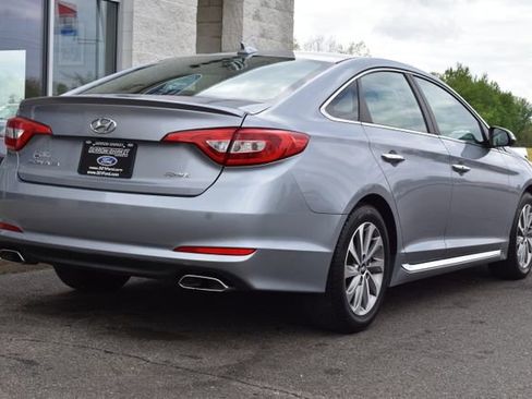 Used 2017 Hyundai Sonata Sport w/ Value Edition Package 02 FWD image 14