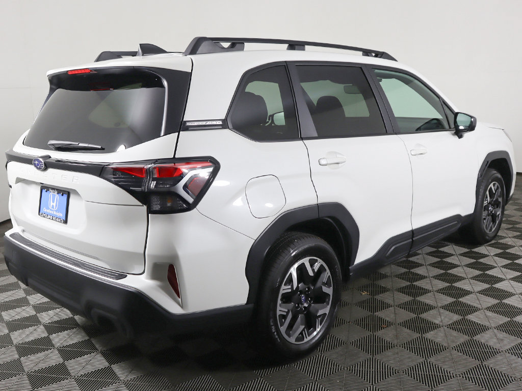 Used 2026 Subaru Forester Premium AWD/4WD image 10